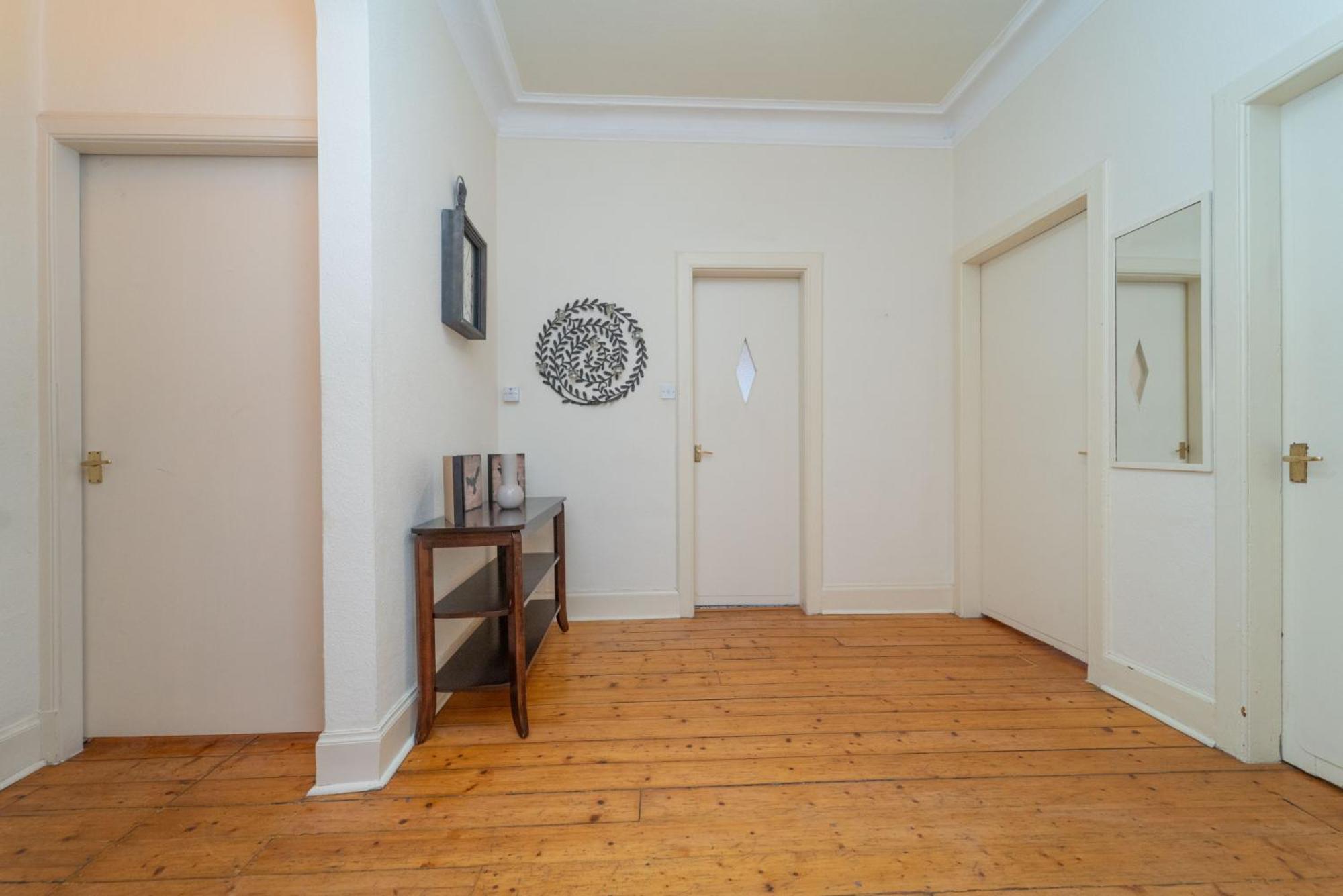 Large City Corner Apartment Edynburg Zewnętrze zdjęcie
