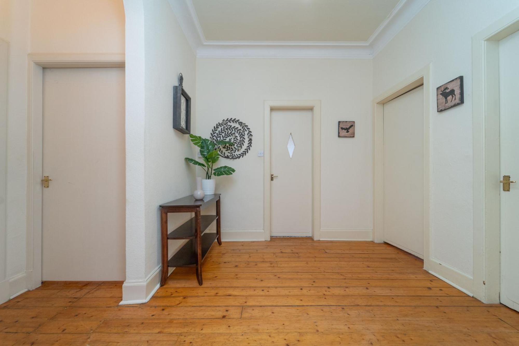 Large City Corner Apartment Edynburg Zewnętrze zdjęcie